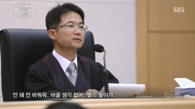 한샘 실적이 언제 좋아질지 모르겠지만 뭐라도 하겠지