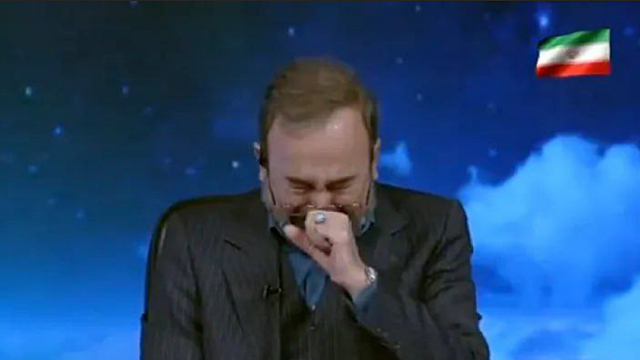 이란 최고지도자 하메네이 사망에도 시민들은 환호하는 이유