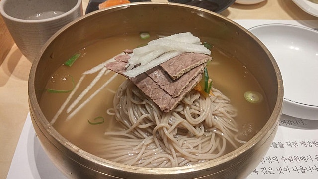 엔비디아 GPU 블랙웰의 미스테리 2 (feat 딥시크, 트럼프 스캔들)