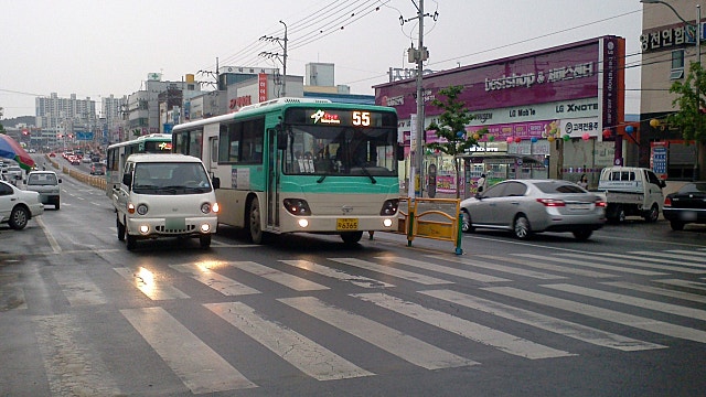 해운동맹이 재편되었고, 치킨게임을 걱정하기 시작했다.
